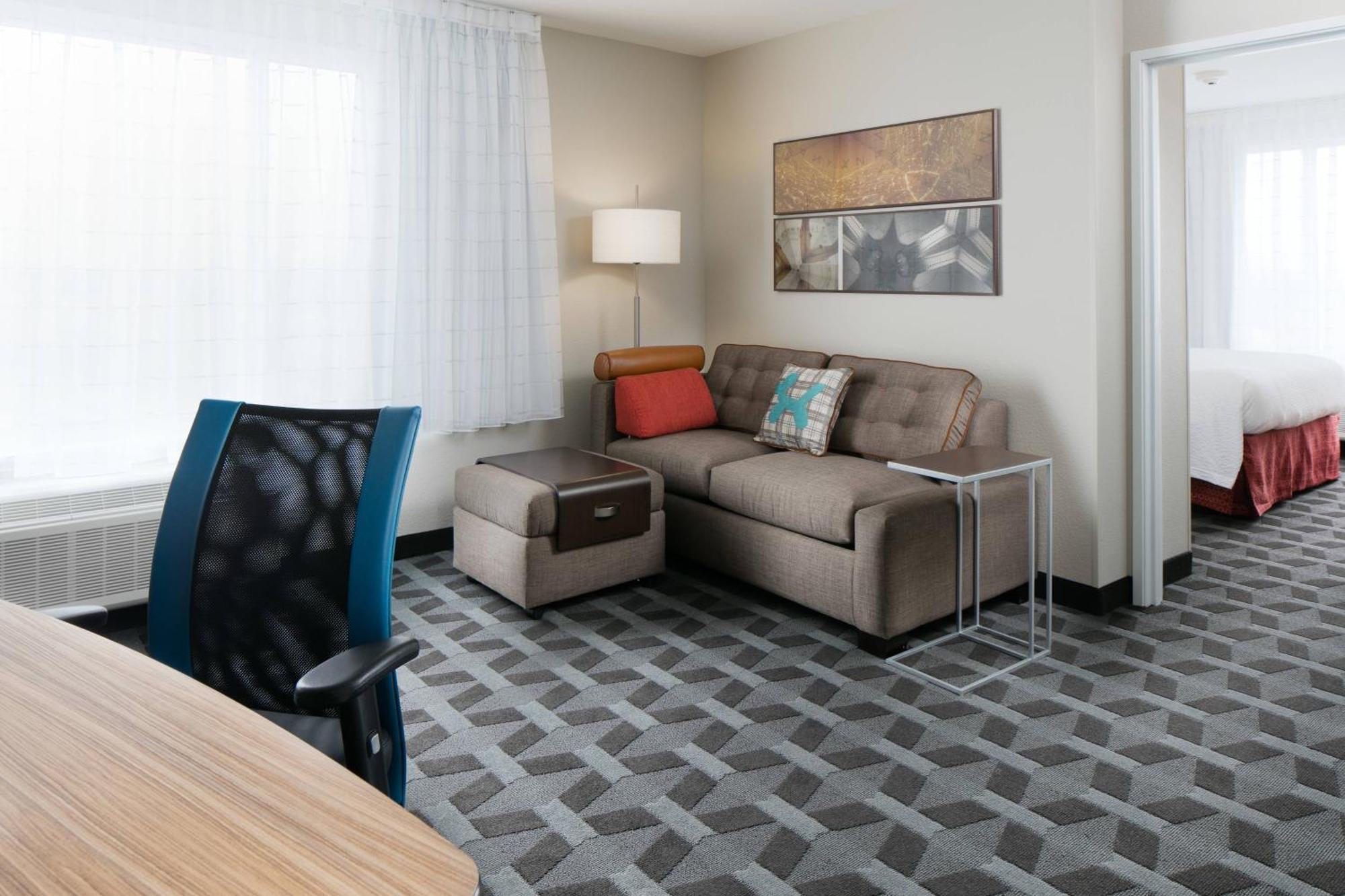 Towneplace Suites By Marriott Kansas City Airport Buitenkant foto